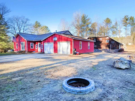 87 Willow Road Sanbornton NH 03269