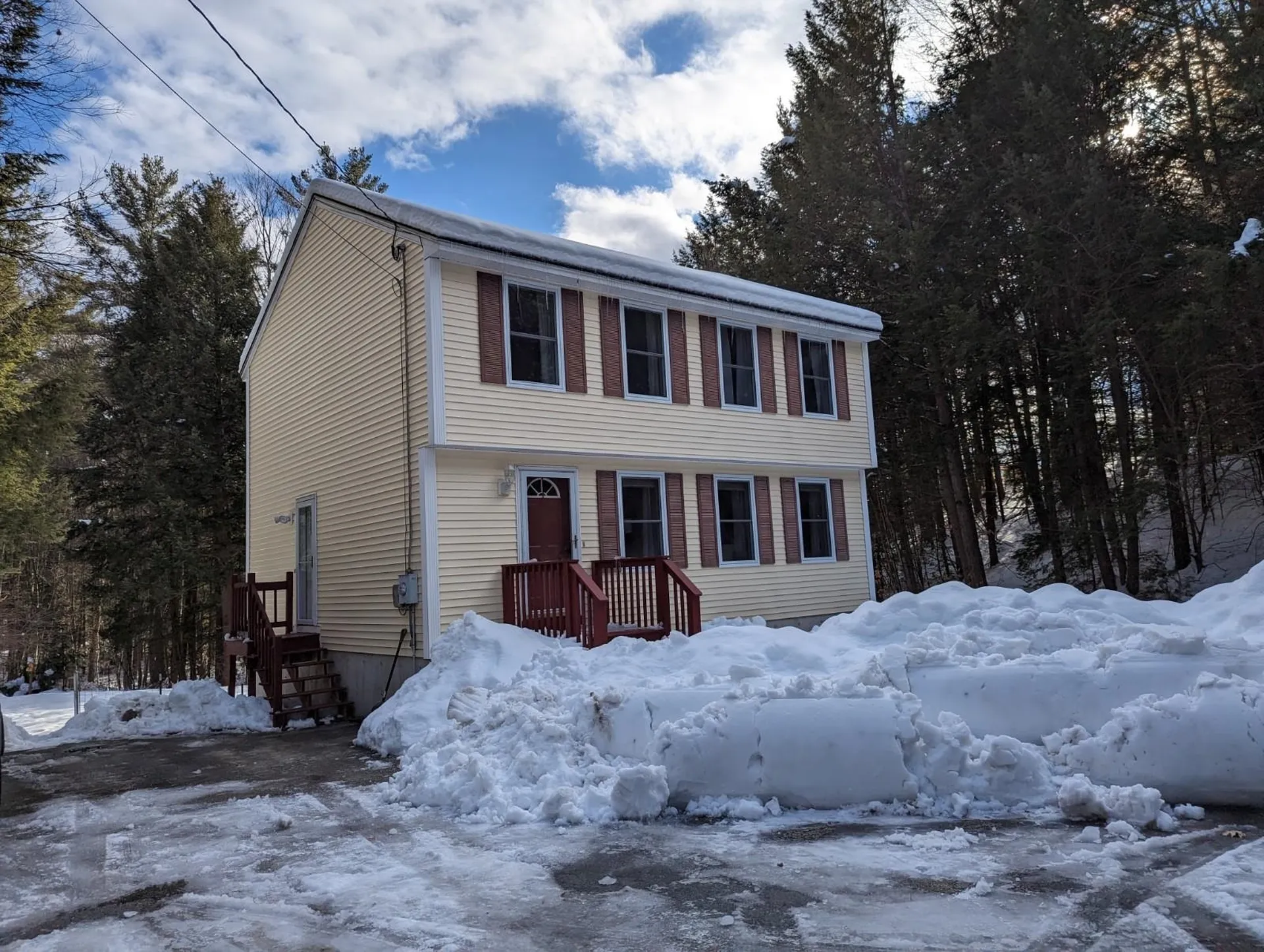 51 Merrill Drive Bennington NH 03442