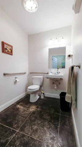 2 Red Oak Drive Plaistow NH 03865