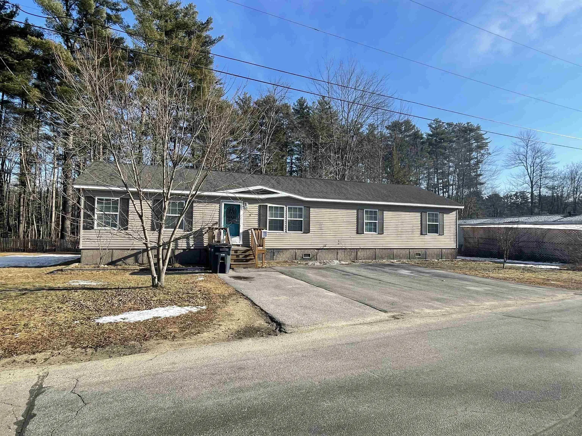 19 Lane Drive Allenstown NH 03275