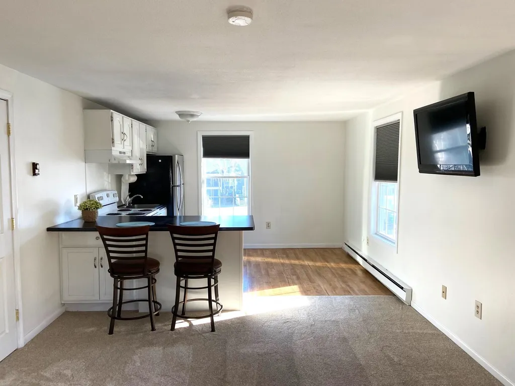 93 Henry Law Avenue Dover NH 03820