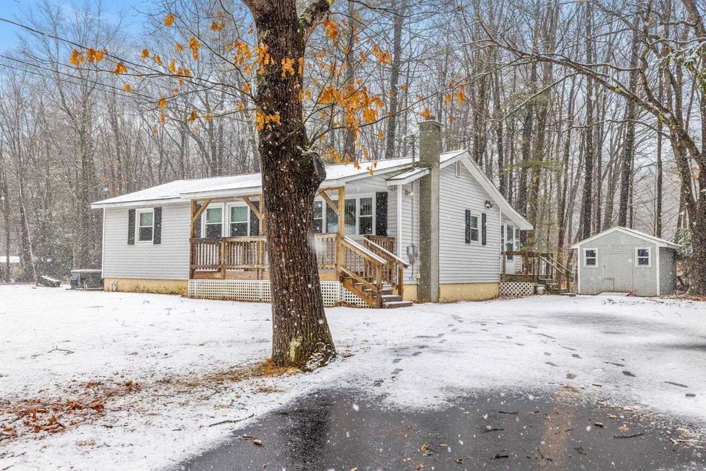 2 Deer Run Road Boscawen NH 03303