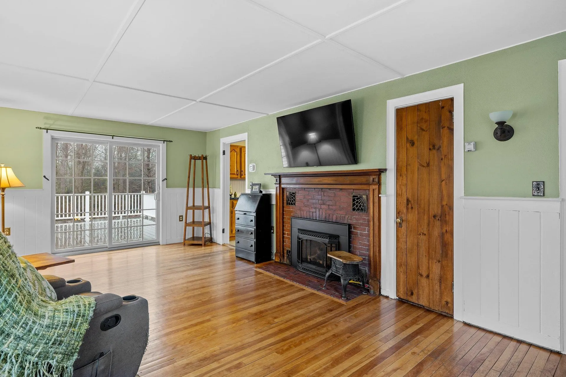 35 Logging Hill Road Bow NH 03304