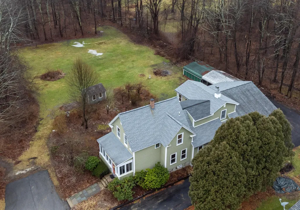 37 Johnson Street Milford NH 03055