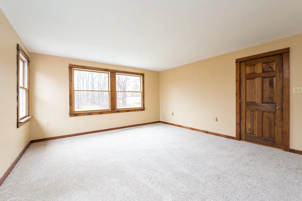 37 Johnson Street Milford NH 03055