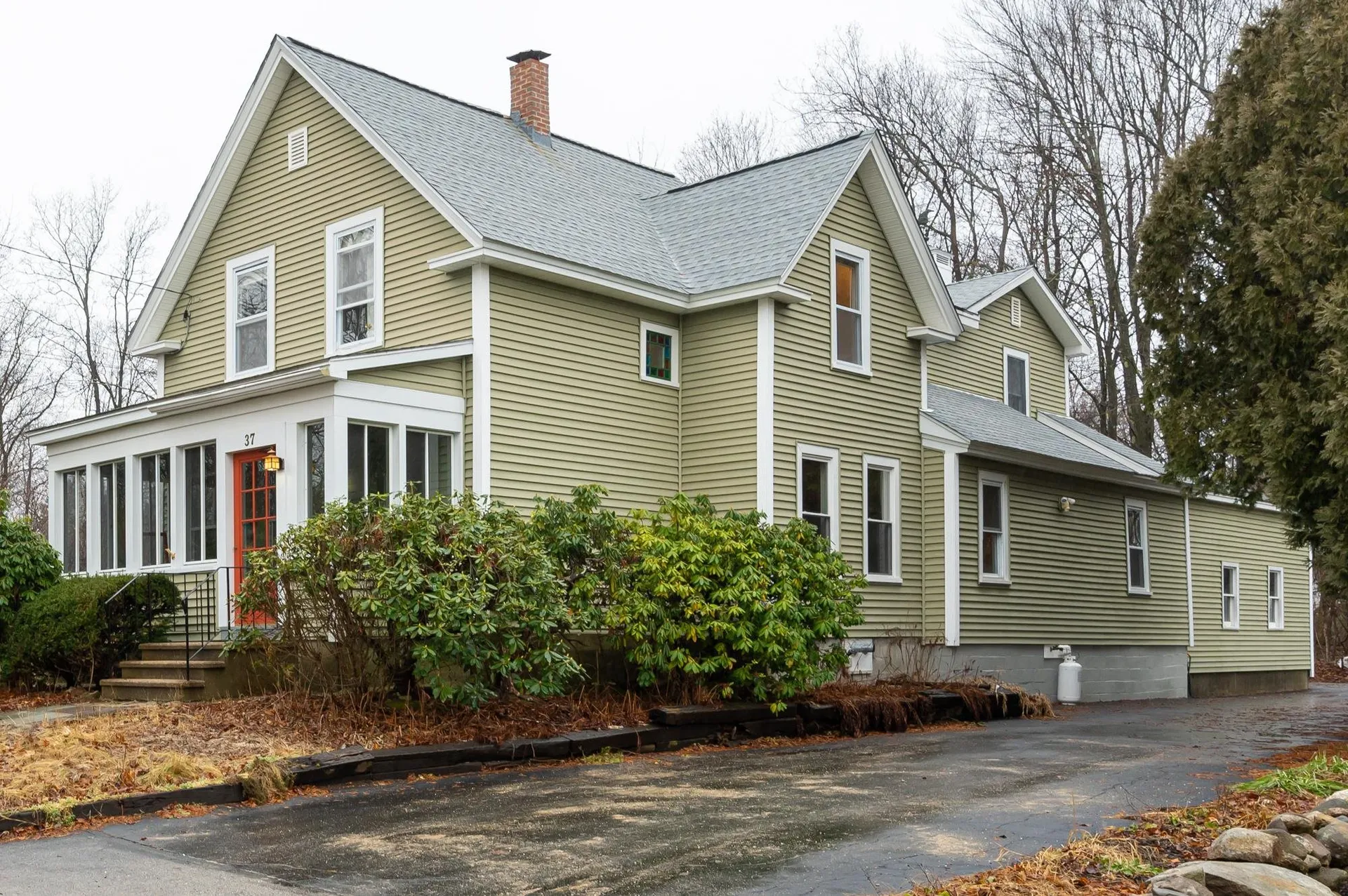 37 Johnson Street Milford NH 03055