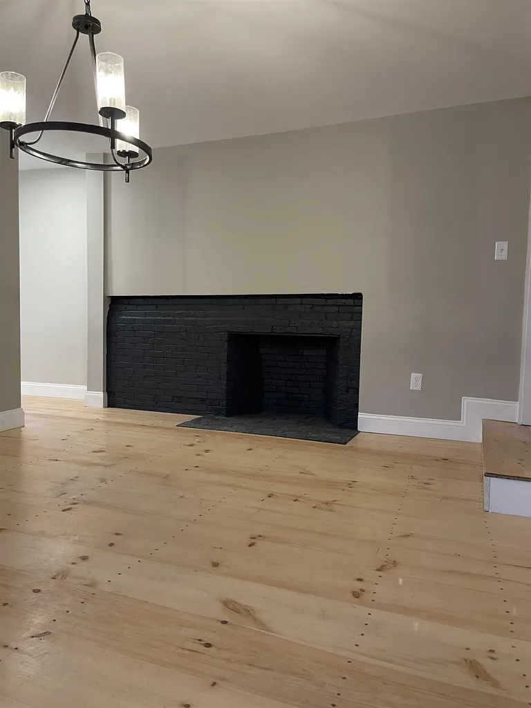 130 South Street Milford NH 03055