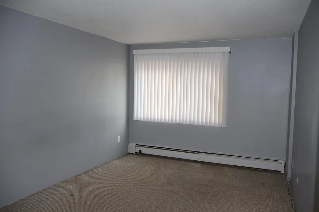 124 Mammoth Road Hooksett NH 03106