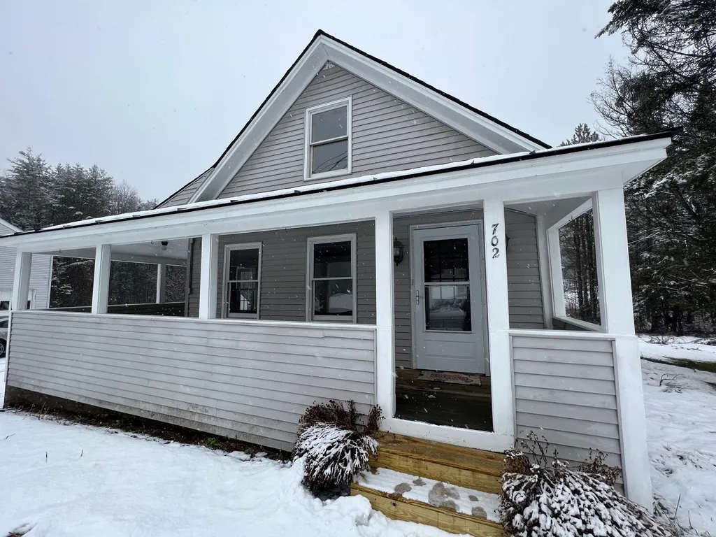 702 Route 12 Hartland VT 05048