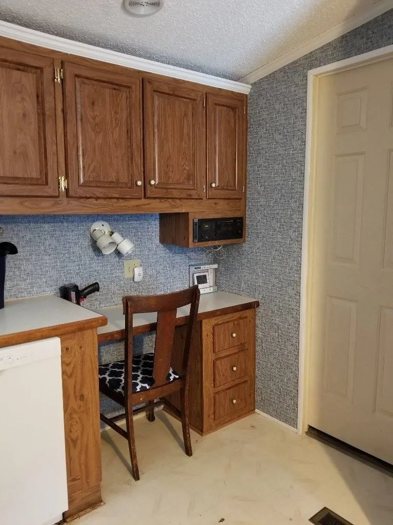83 Aspen Lane Hartford VT 05001