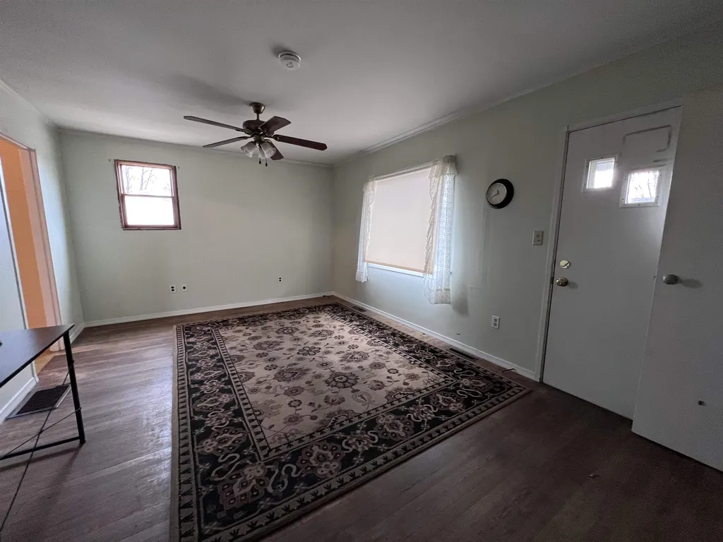 37 Clover Street Exeter NH 03833