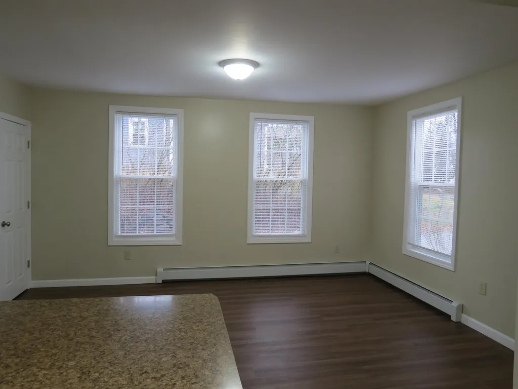 932 Portland Street Rochester NH 03868