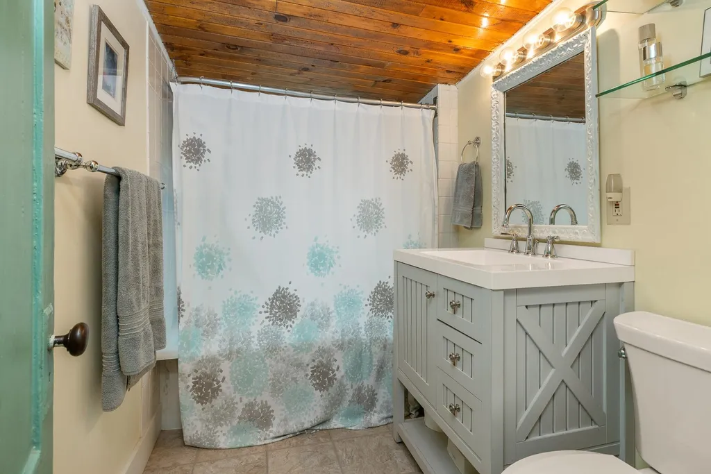 192 New Castle Avenue Portsmouth NH 03801
