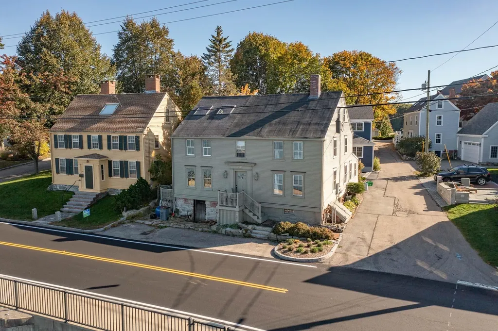192 New Castle Avenue Portsmouth NH 03801