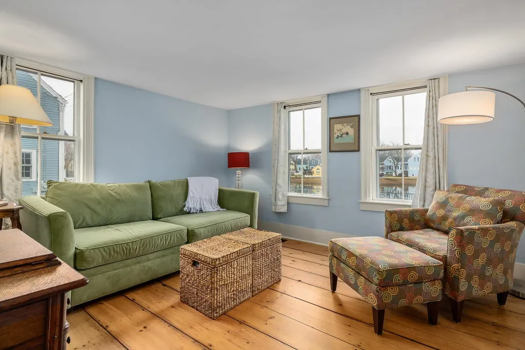 192 New Castle Avenue Portsmouth NH 03801