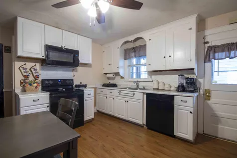 14 Proctor Street Nashua NH 03060