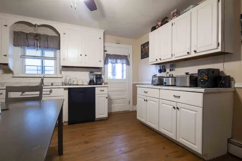 14 Proctor Street Nashua NH 03060
