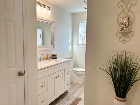 103 Brentwood Road Exeter NH 03833