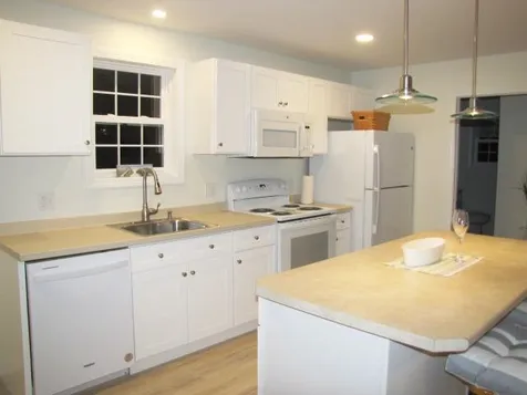 103 Brentwood Road Exeter NH 03833