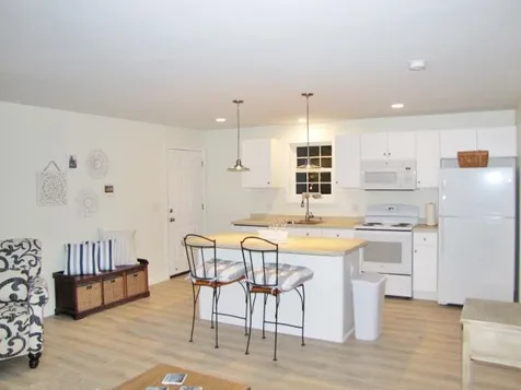 103 Brentwood Road Exeter NH 03833