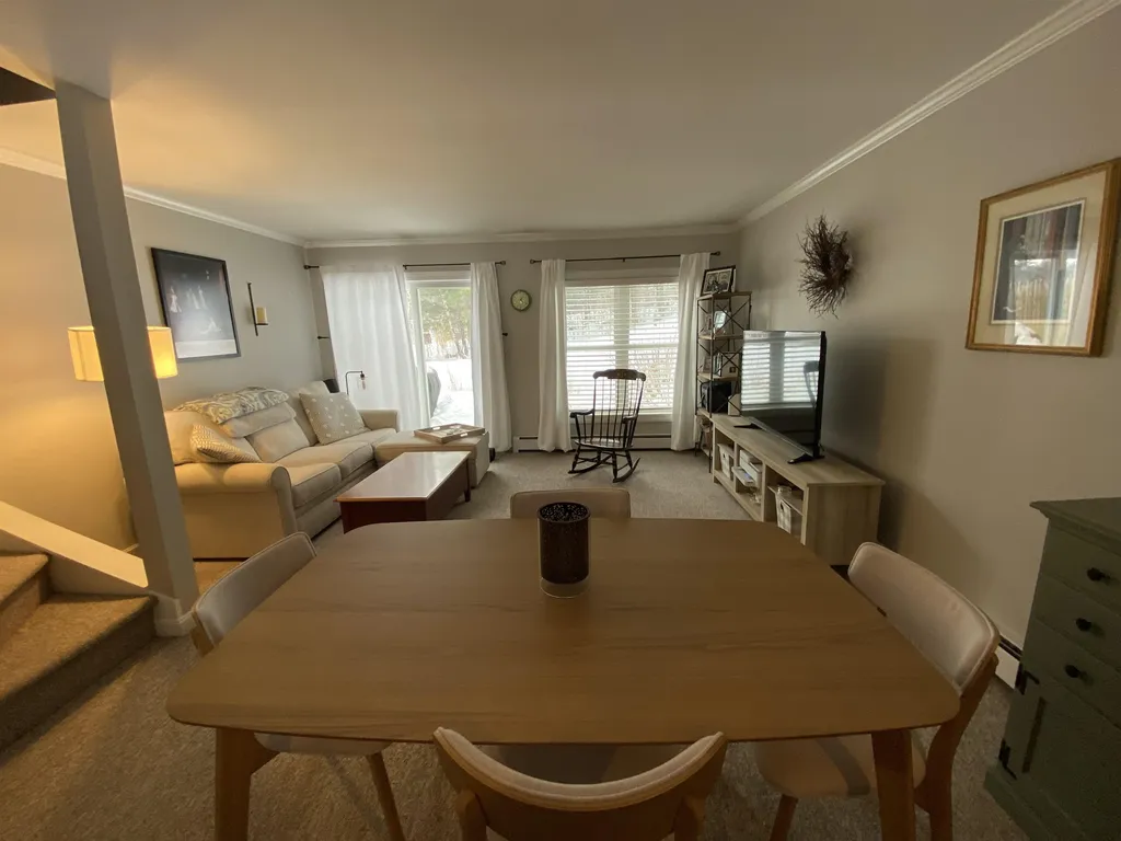 33 Marsten Lane Enfield NH 03748