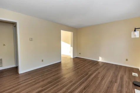 66 Preston Street Hillsborough NH 03244