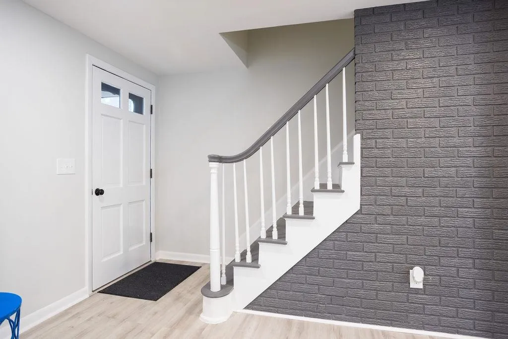 85 Maple Street Somersworth NH 03878