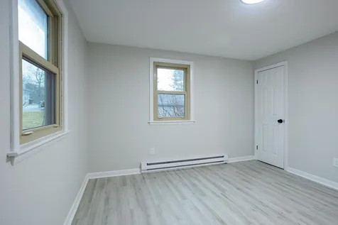 85 Maple Street Somersworth NH 03878
