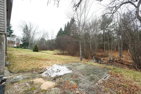 85 Maple Street Somersworth NH 03878