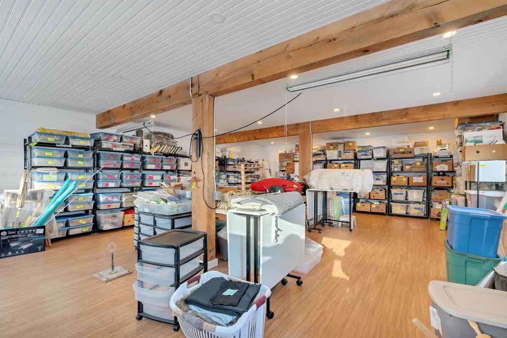 204 Hewitt Hill Road Pomfret VT 05053
