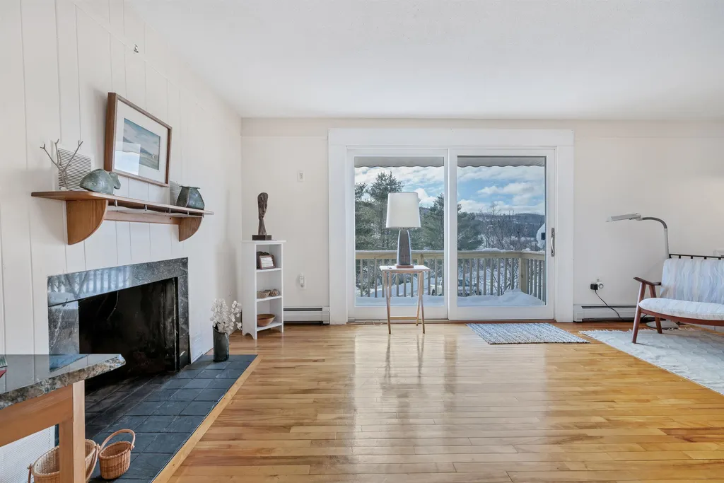 204 Hewitt Hill Road Pomfret VT 05053
