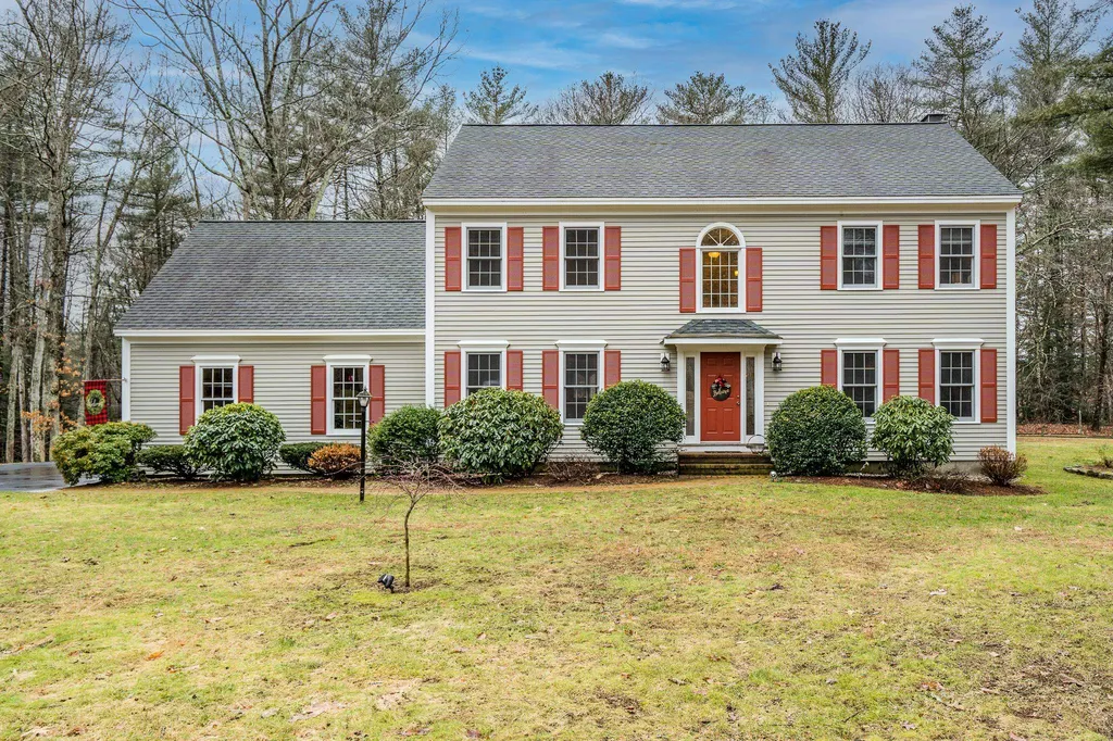 7 Sargent Quarry Road Amherst NH 03031