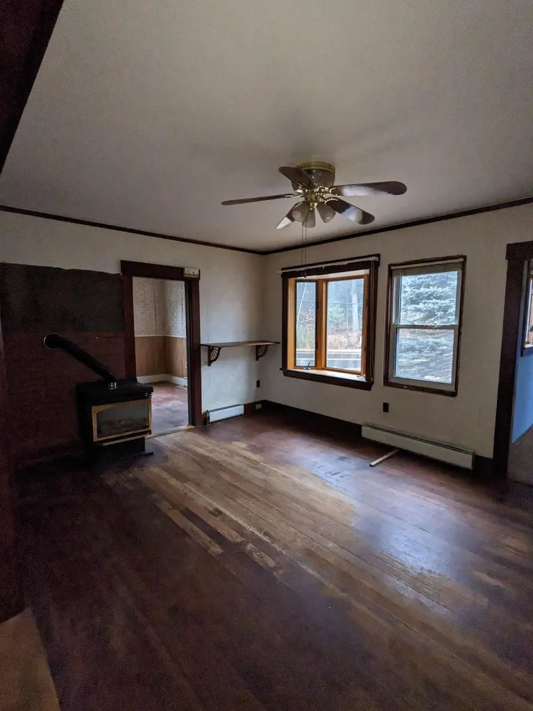 916 White Mountain Highway Milton NH 03851