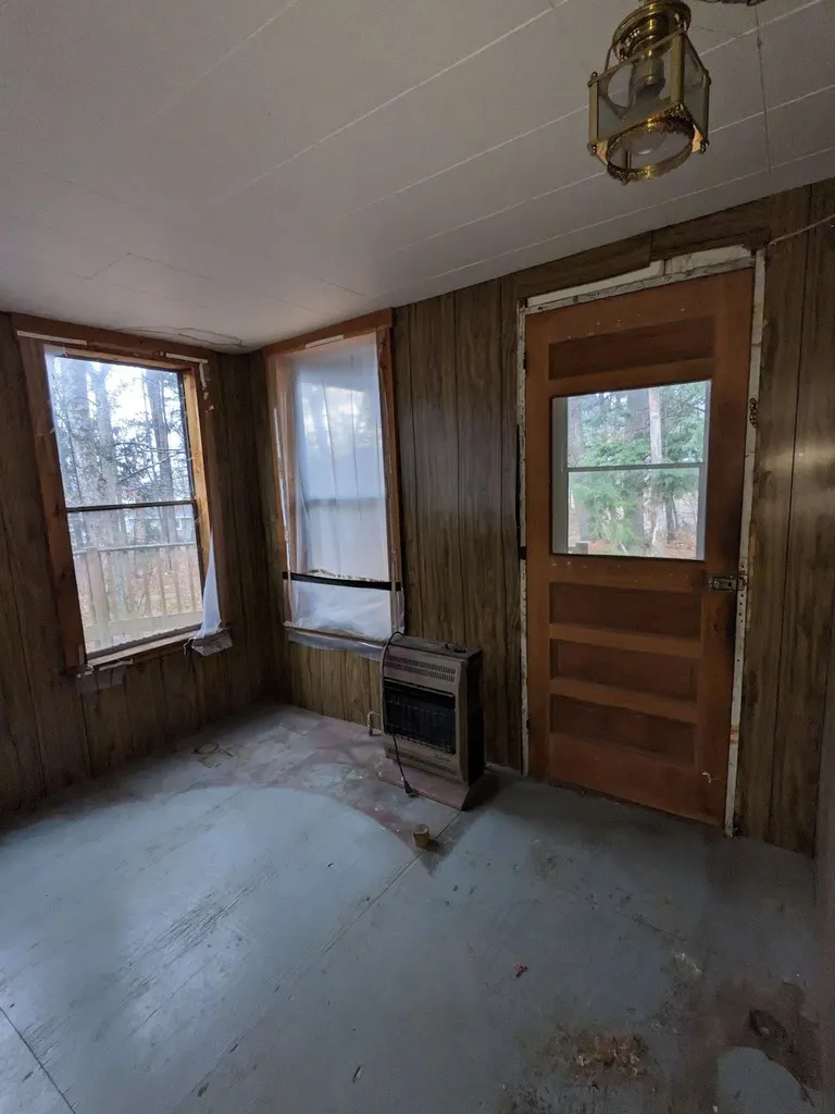 916 White Mountain Highway Milton NH 03851
