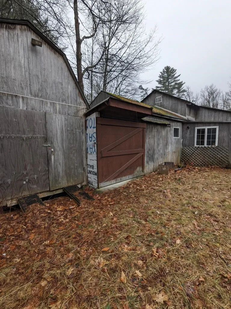 916 White Mountain Highway Milton NH 03851