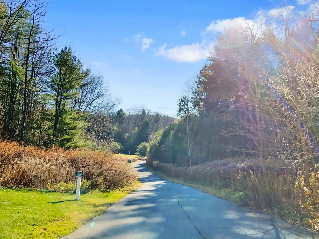 30 Lily Lane Lebanon NH 03784