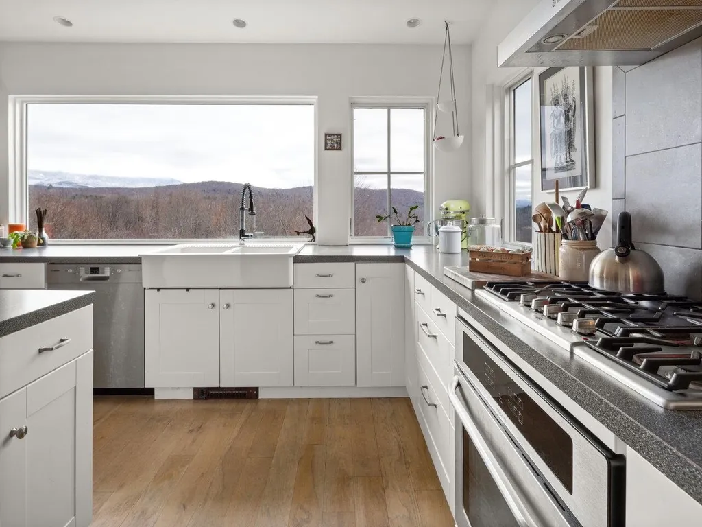 33 Tupper Road Underhill VT 05489