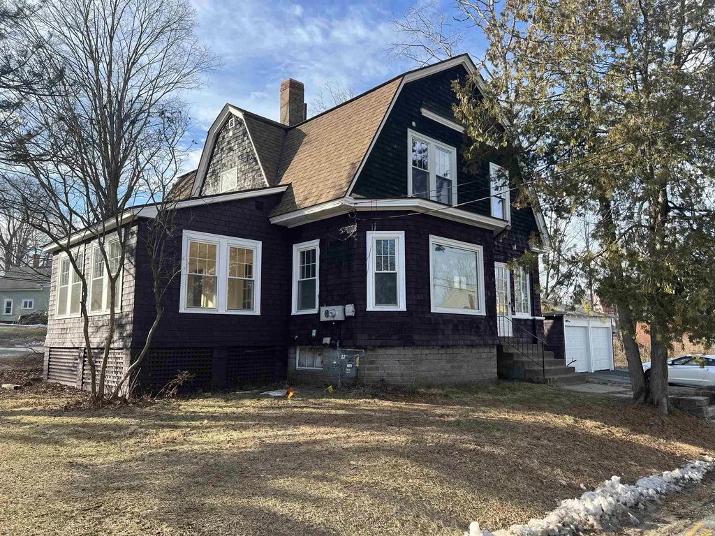 109 Pleasant Street Franklin NH 03235