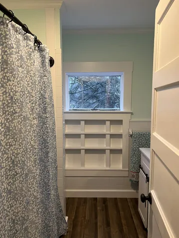 109 Pleasant Street Franklin NH 03235