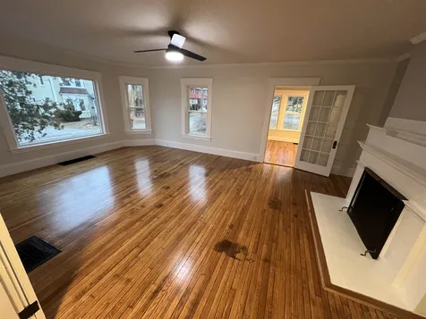 109 Pleasant Street Franklin NH 03235