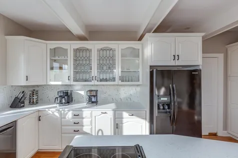 146 Highview Terrace Manchester NH 03104