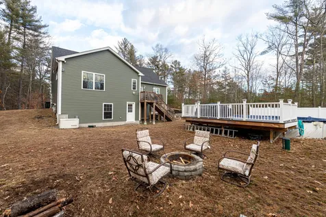 40 Tolend Road Barrington NH 03825