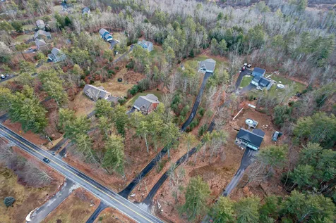 40 Tolend Road Barrington NH 03825