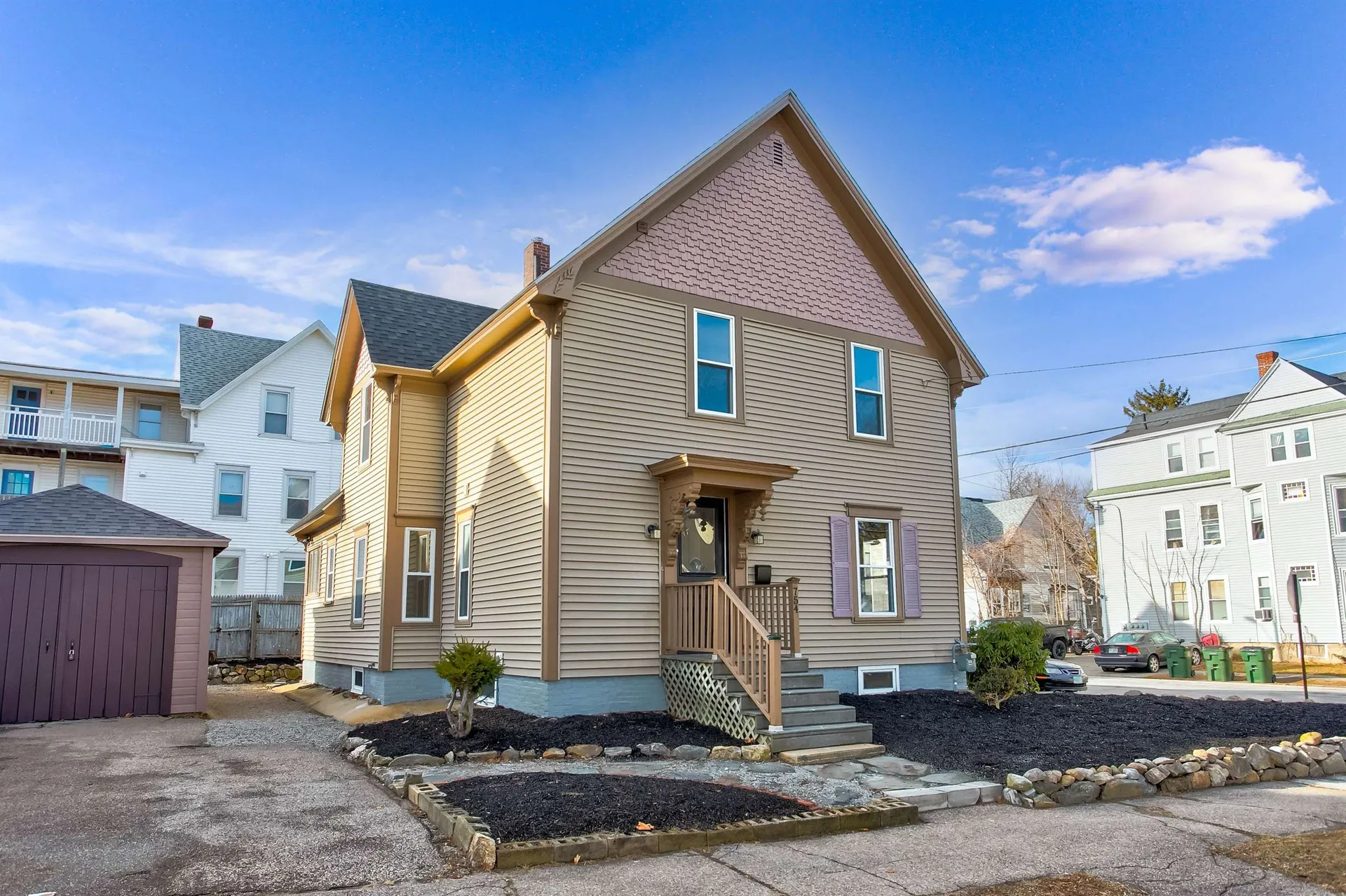 754 Hall Street Manchester NH 03104
