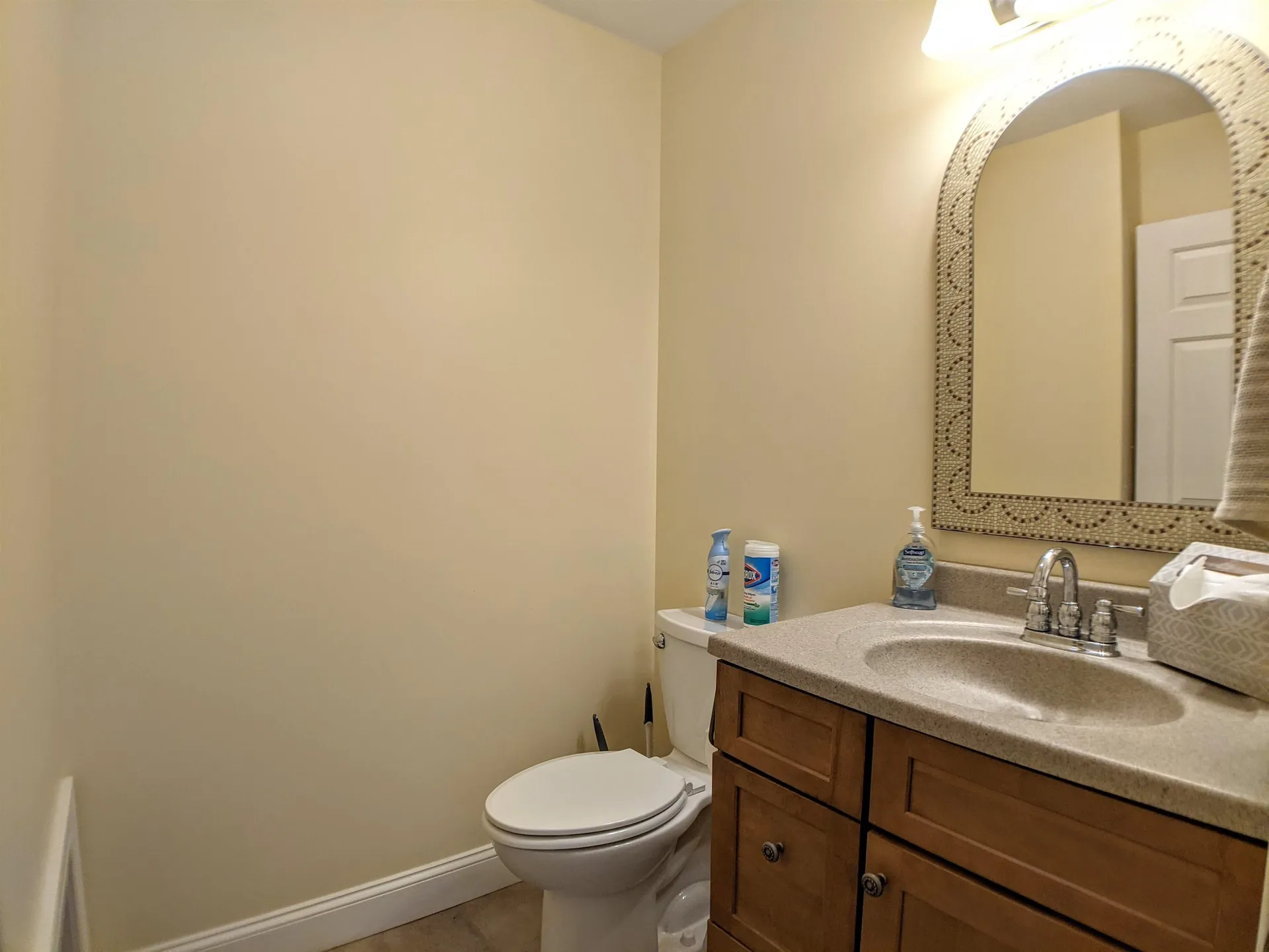 14 Belvidere Street Laconia NH 03246