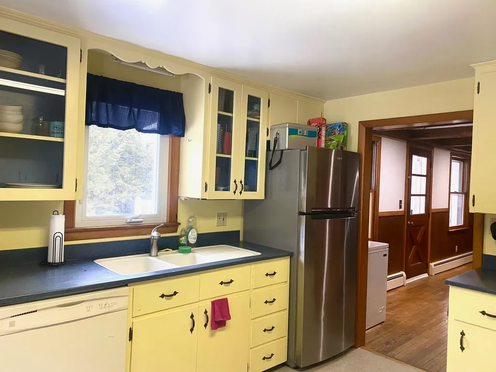371 Gifford Road Hartford VT 05001