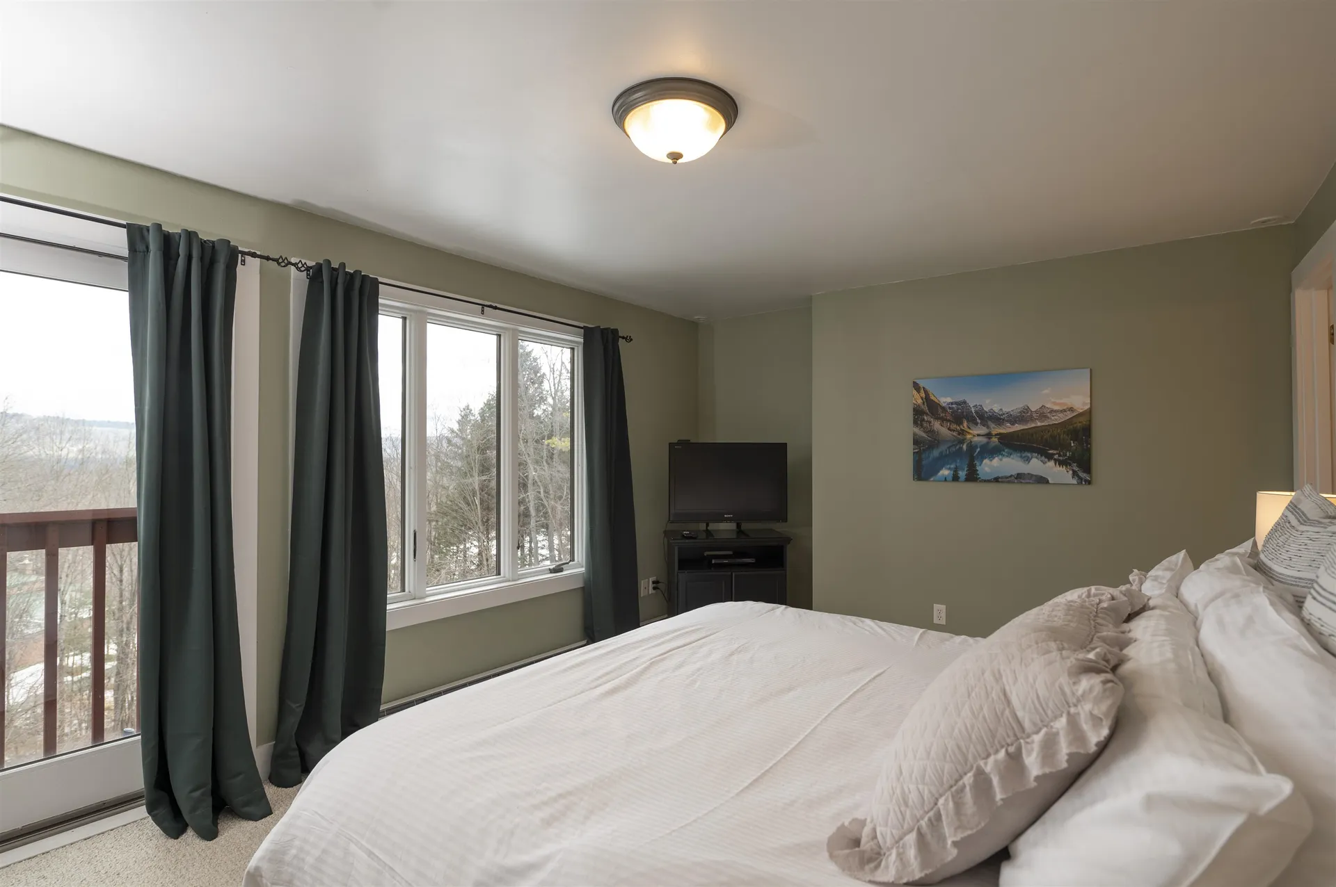 350 Lyman Batcheller Road Hartford VT 05059