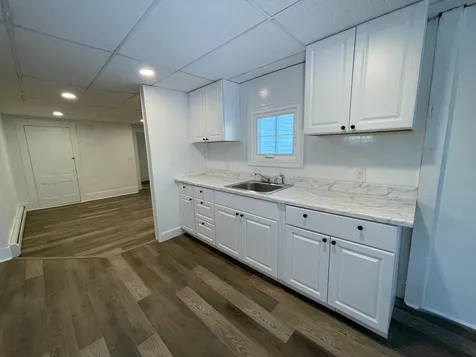 5 Electric Avenue Rochester NH 03839