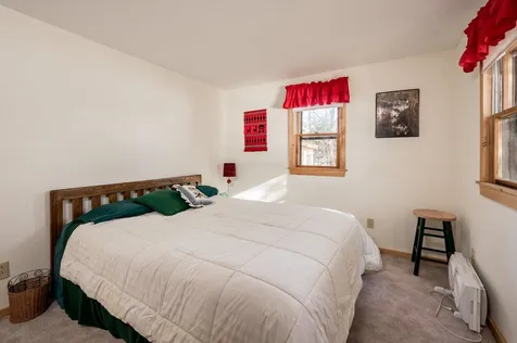 47 Lake Shore Drive Effingham NH 03882