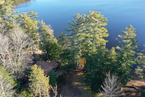 47 Lake Shore Drive Effingham NH 03882